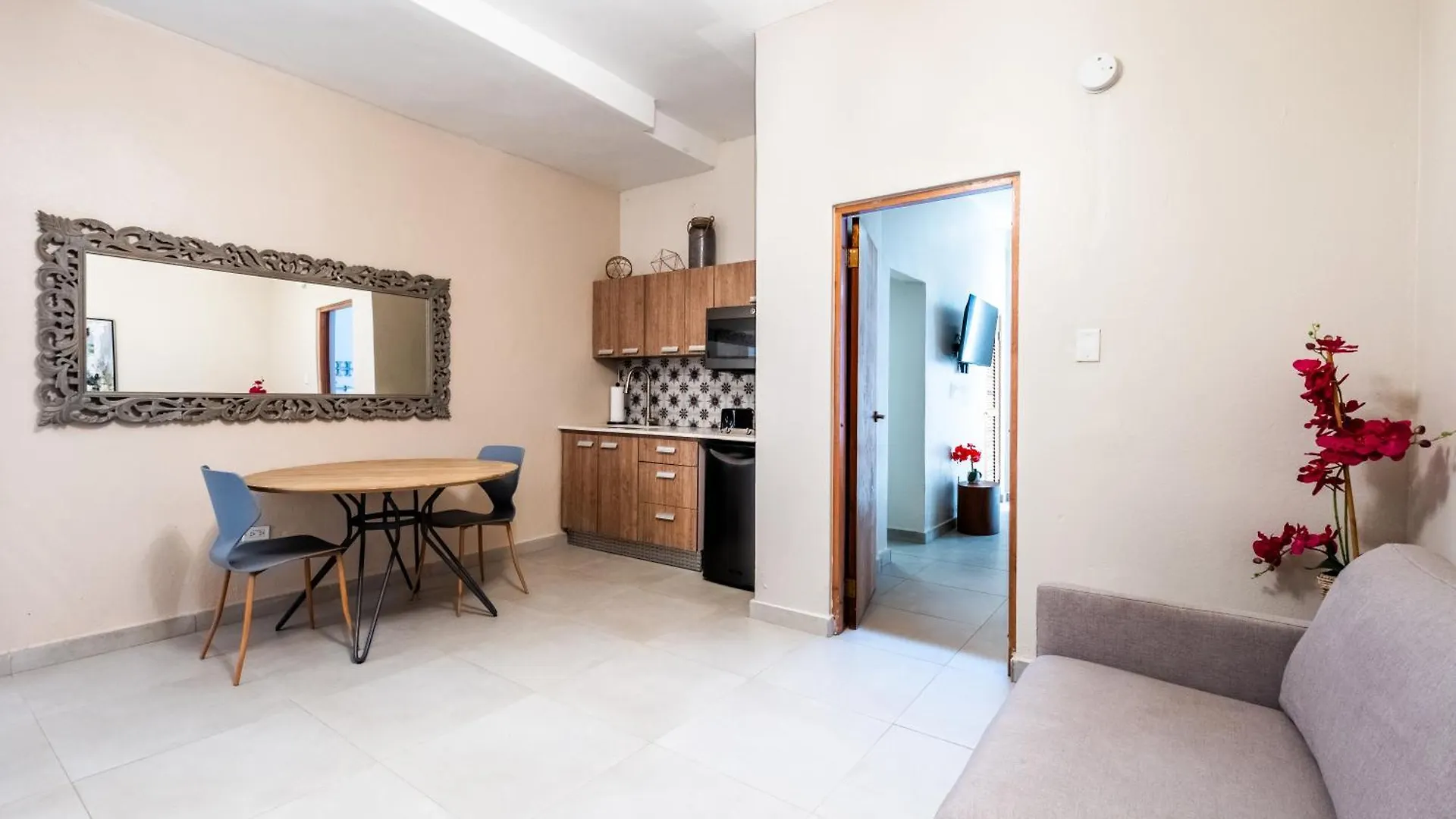 La Mona Loiza Apartment Complex By Stay With Bear San Juan Hotel